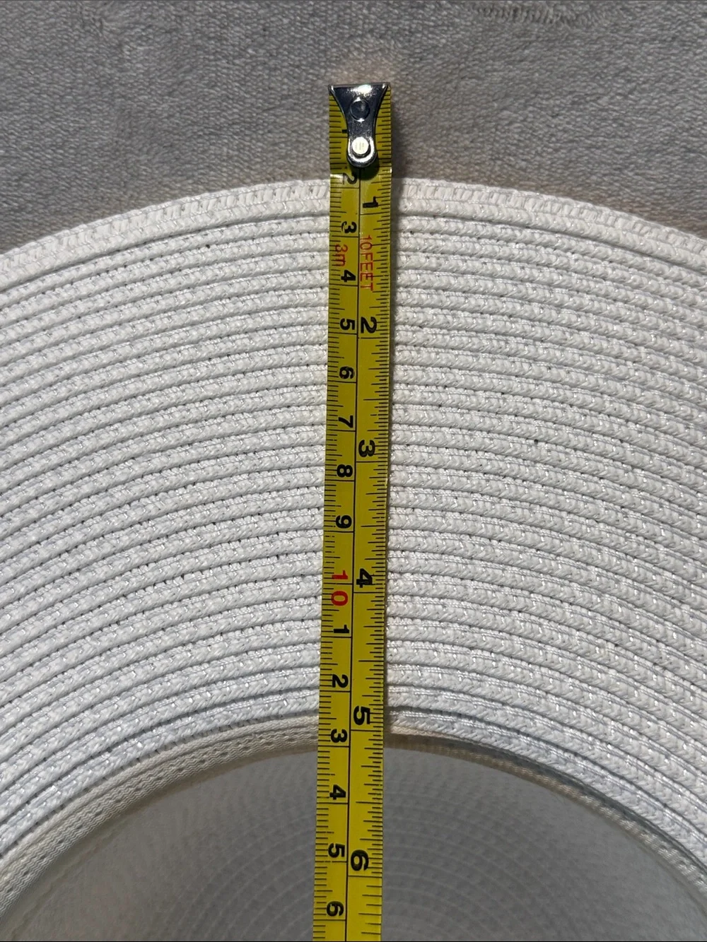 Source Unknown has faux strand